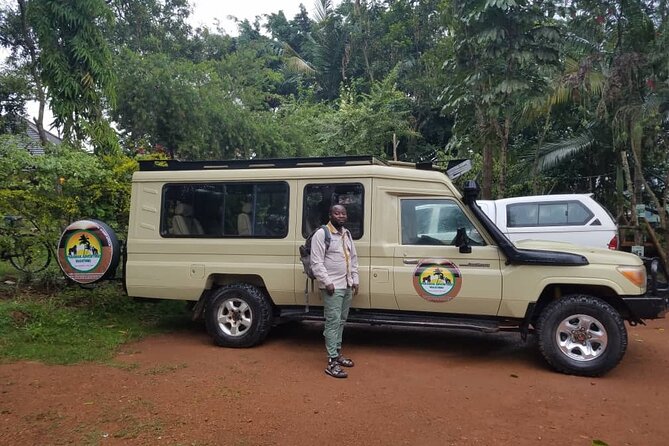 Gorilla & Chimpanzee Trekking in Uganda - 5 Days - The private guide and personal service
