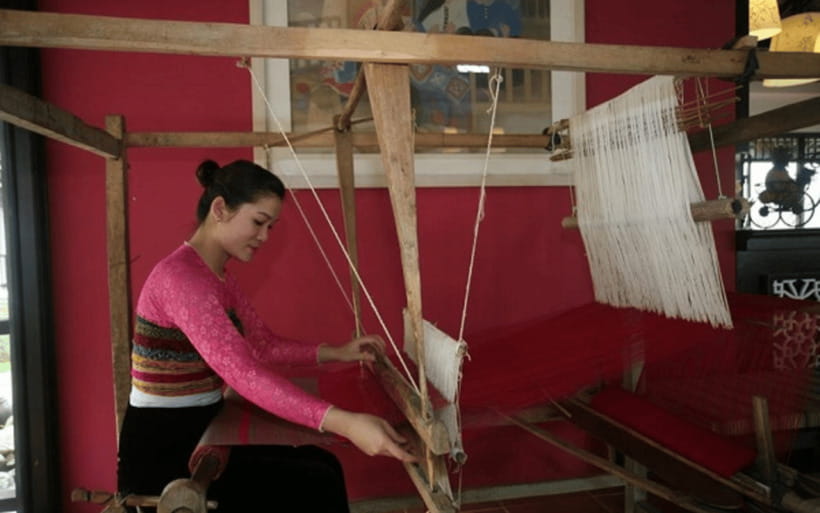 Ha Noi - Mai Chau - Pu Luong 2 Days 1 Night Trekking Tour - Dinner, Thai traditions, and a shared evening