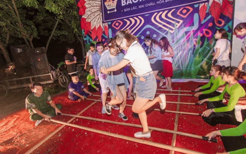 Ha Noi - Mai Chau - Pu Luong 2 Days 1 Night Trekking Tour - Meals and the return to Hanoi