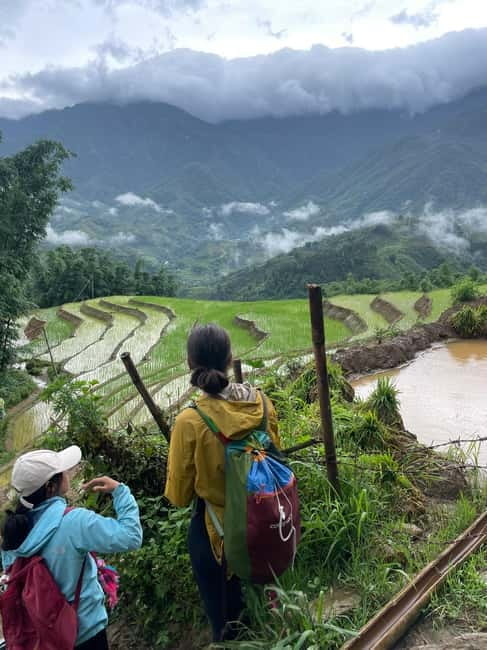 Ha Noi-Sapa Authentic Trek & Homestay wih hmong women (2D1N) - Hanoi to Sapa: a long but useful first morning