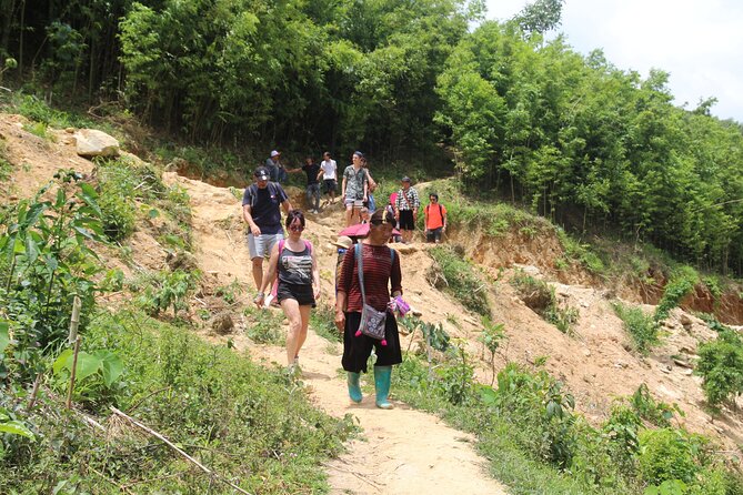 Hanoi - Sapa 2 Days 1 Night Overnight At Local Homestay - The guide and the question of organization