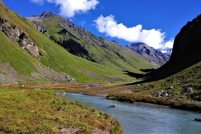 Har Ki dun Trek by Himalaya Shelter - Guides, food, and the practical side of camp life