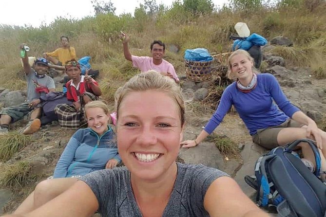 Hiking Rinjani Volcano To Crater rim Senaru 2 Days, Group - Syam Trekker - How the guide and porter support affect the experience