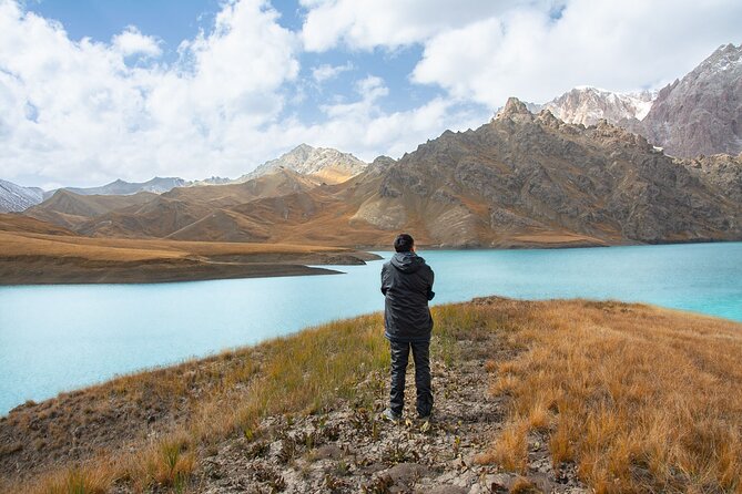 Horse Trek to Kel Suu Lake - Day three: Your first ride through Kok-Kiya Valley