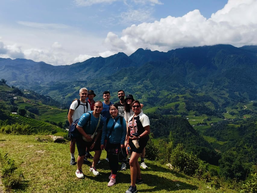 In Sapa: 1 Day Mountain Trek, Visit beautiful villages - A family lunch before the afternoon walk