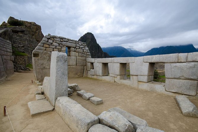 Inca Trail Trek to Machu Picchu - 2 Days (Small Group or Private) - Train to Ollantaytambo and private van to Cusco