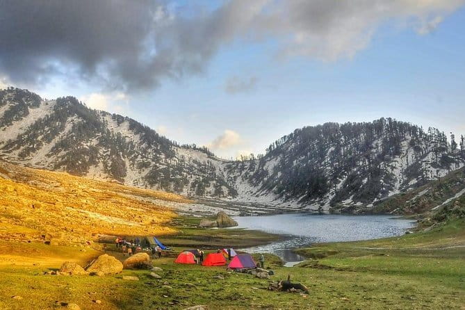 Kareri Lake Trek - Day 1: Dharamshala to Kareri village and Rioti