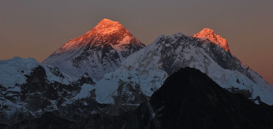 Kathmandu: 12-Day Full-Board Everest Base Camp Private Trek - Days 1 and 2: Kathmandu, Lukla, and Phakding