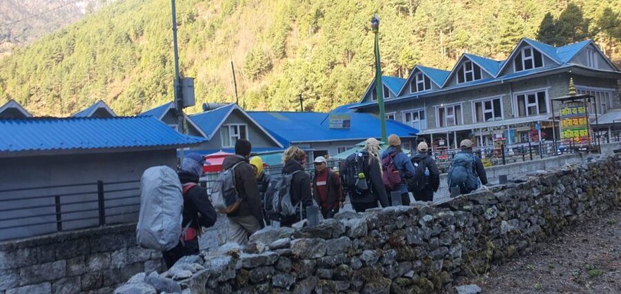 Kathmandu: 14-Day Everest Base Camp with Kala Patthar Trek - Phakding to Namche Bazaar: The First Serious Climb