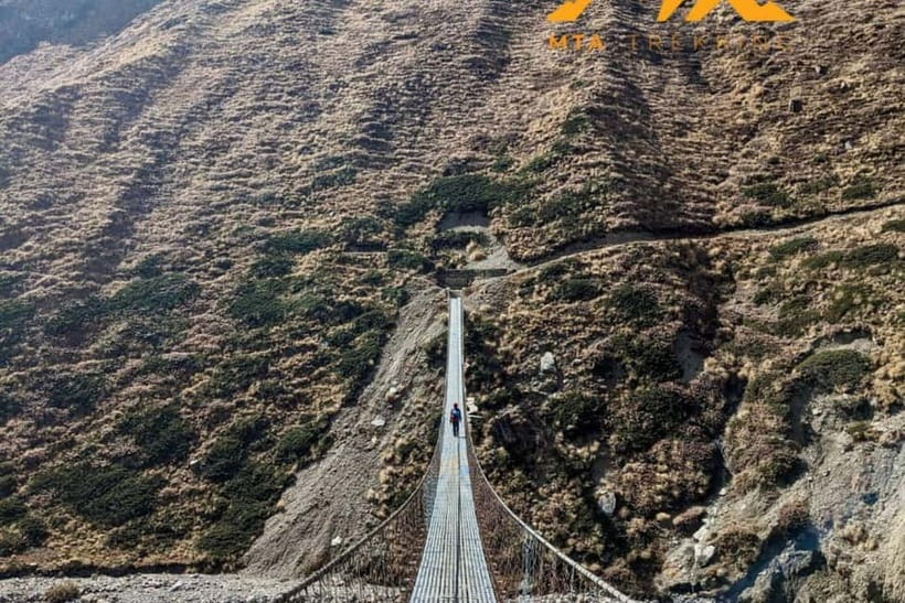 Kathmandu: 8-Day Annapurna Circuit Trek via Thorong La Pass - Day 2: Pine forest and Upper Pisang
