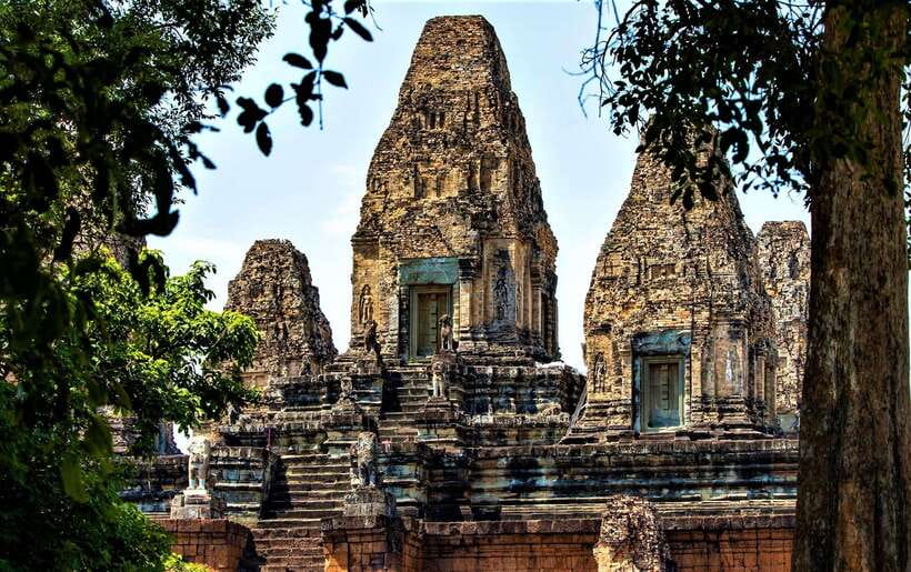 Kbal Spean Trekking Tour with Banteay Srei & Landmine Museum - Timing, group size, and comfort