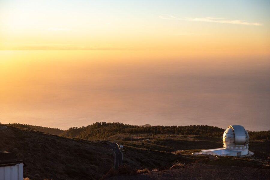 La Palma: Guided Trekking Tour to El Roque de los Muchachos - Practical packing advice for the summit