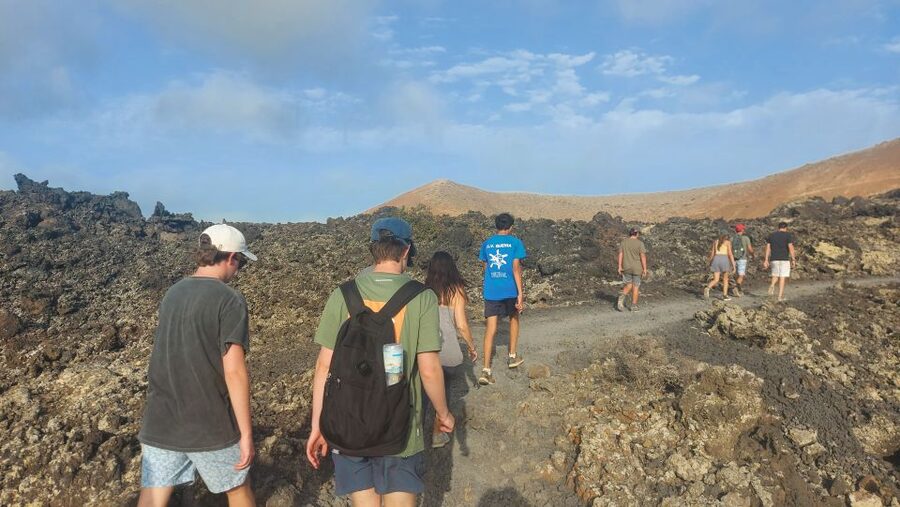 Lanzarote: Timanfaya Natural Park Trekking Tour - Who should book this walk?
