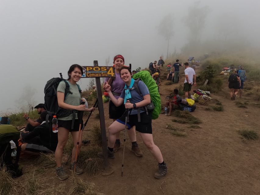 Lombok: Mount Rinjani 3-Day Trek with Summit and Lake - What to pack for a five-kilogram daypack