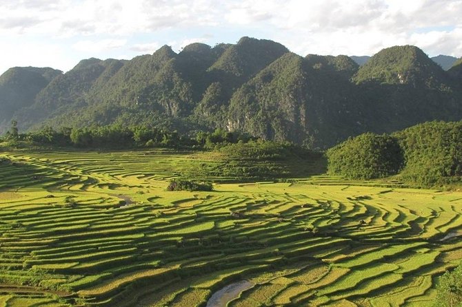 Mai Chau - Pu Luong trekking 3 days 2 nights - Day three: Ban Hieu, steep paths, and the return to Hanoi