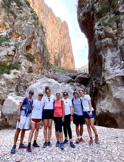 Mallorca: Torrent de Pareis trekking Adventure - Reaching Sa Calobra and the beach