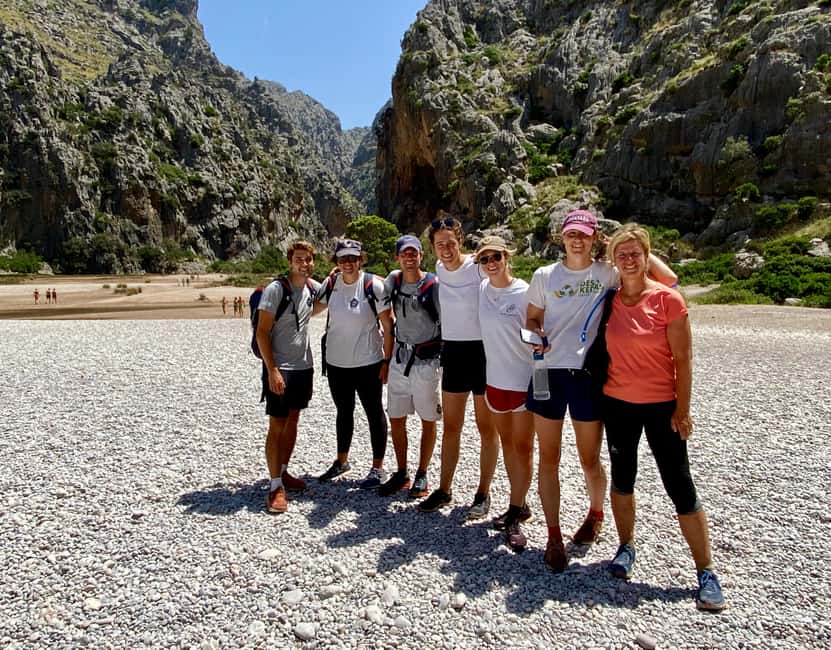 Mallorca: Torrent de Pareis trekking Adventure - Who should book this experience?