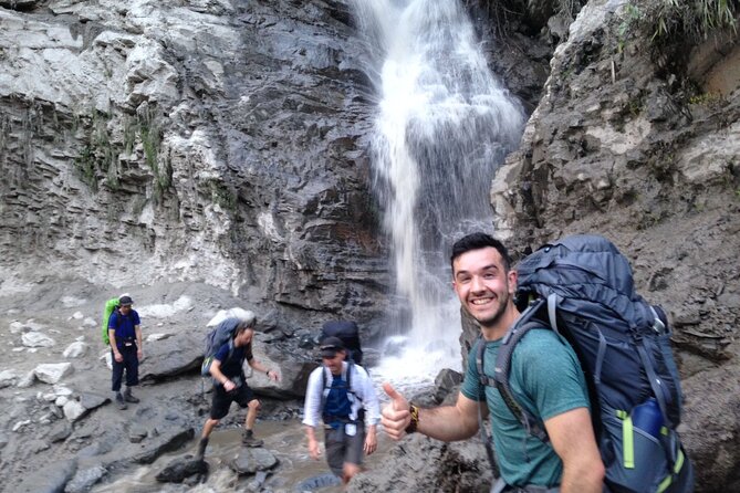Manaslu Circuit Trek - 12 Days - Namrung and the approach to high country