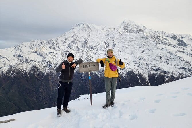 Mardi Himal Trek -5 Day Short Trek From Pokhara - Day 2: Forest trails and the climb to Low Camp