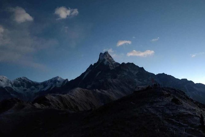 Mardi Himal Trek - 9 Days - Days 3 and 4: Forest trails beneath Machhapuchhre