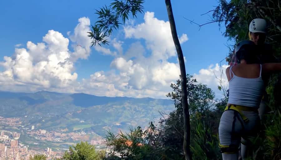 Medellin: Day Trip to Private Zipline and Waterfall Trek - Fitness, height, and the practical limits