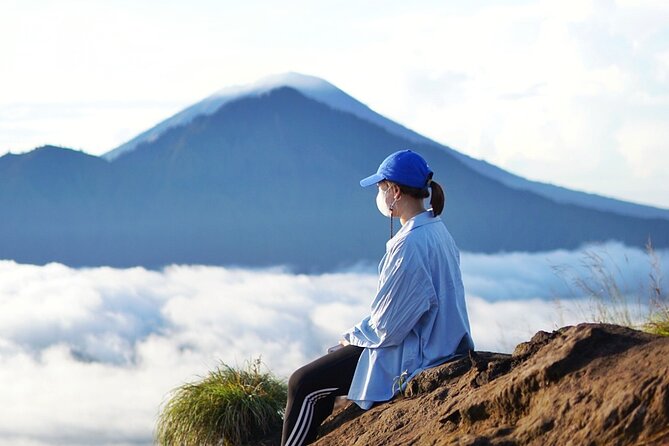 Mount Batur Sunrise Trekking - All Inclusive - Descending toward Lake Batur