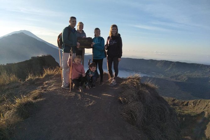 Mount Batur Sunrise Trekking Private Tour with Breakfast and Hotel Transfer - How the Guides Affect the Experience