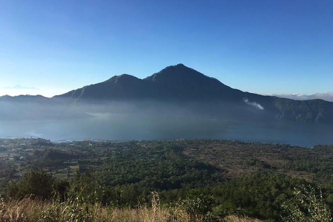 Mount Batur Sunrise Trekking With Local Guide - Private touring and the guide’s photo help