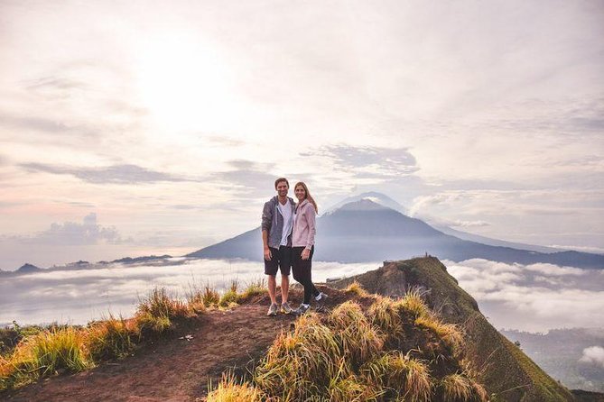 Mount Batur Sunrise Trekking - The 1:00 a.m. pickup and drive to Bayung Gede