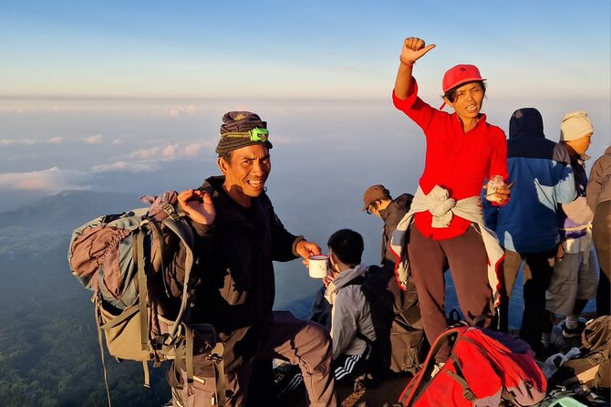 Mount Batur Sunset Trekking From Ubud - The coffee farm and hot spring options