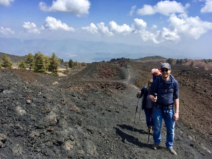 Mount Etna: Craters of the 2002 Eruption Trekking Experience - What to wear and what to rent