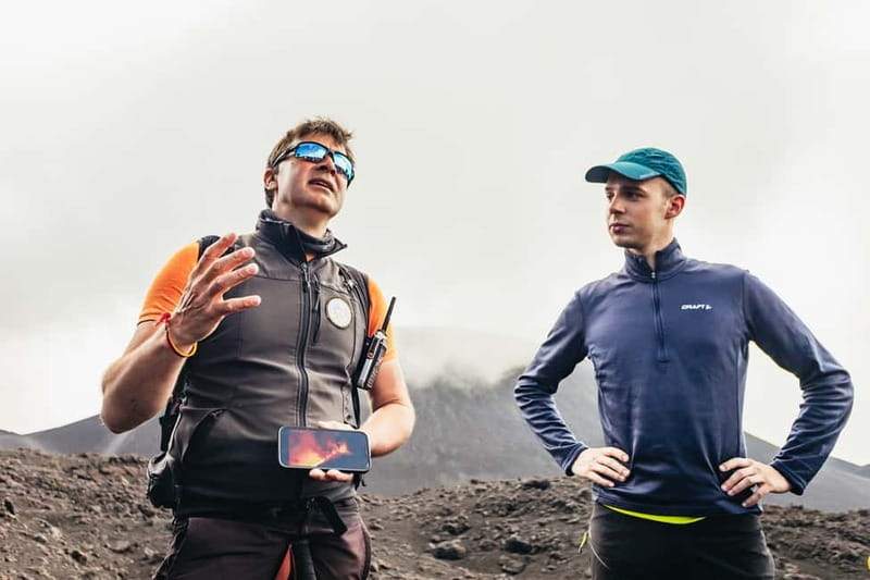 Mount Etna: Guided Trek 3,000 Meters to the Summit - What the guides add to the day