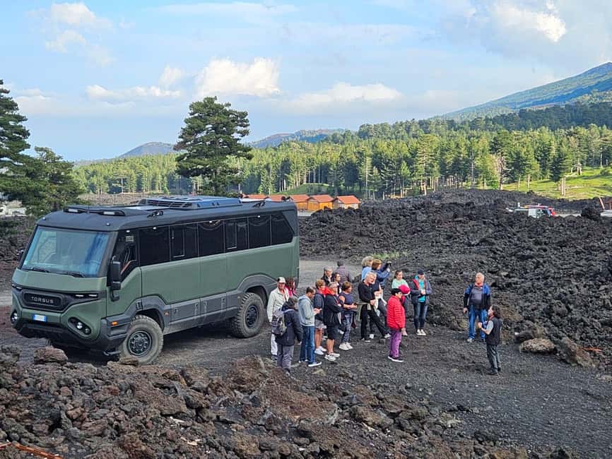 Mount Etna: North Upper Craters Guided Tour by 4x4 with Trek - Walking around the Umberto and Margherita craters