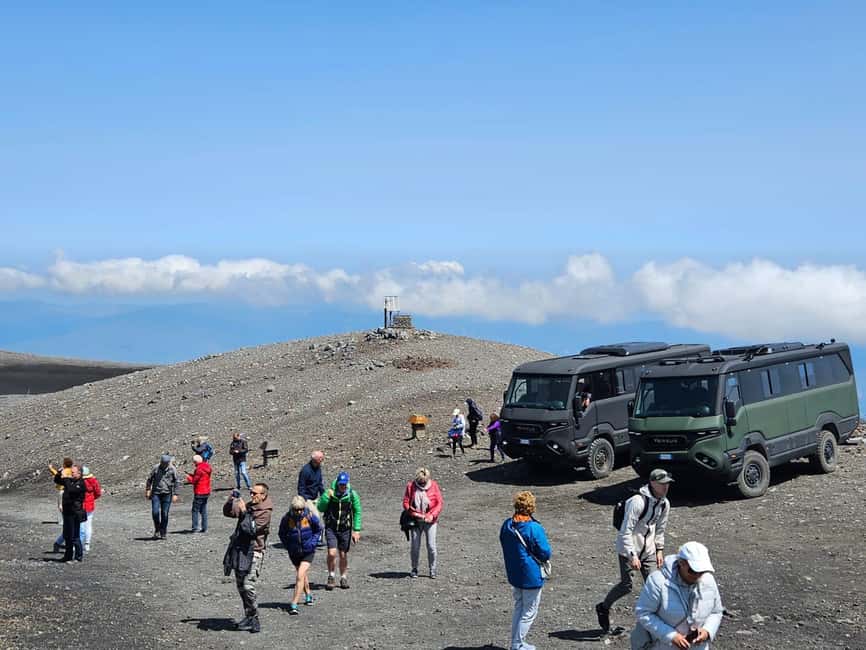 Mount Etna: North Upper Craters Guided Tour by 4x4 with Trek - Seeing the 2002 eruption at Le Betulle Hotel