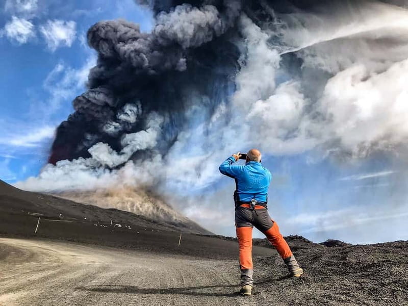 Mount Etna: Trek to 3000m with cable car and 4x4 - The 4x4 ride to about 2,800 meters