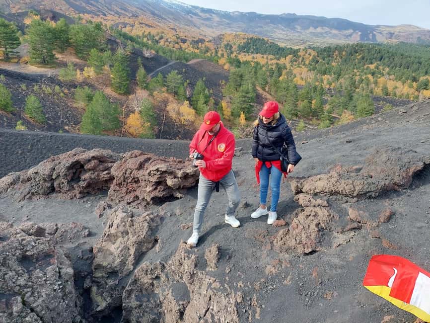Mount Etna: trek with vintage car, tasting sicilian produtcs - Piano Provenzana and the marks of the 2002 eruption