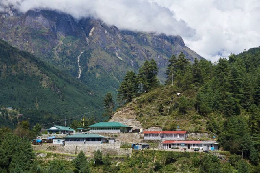 Mount Everest Panorama View Trek: Closest MT. Everest Hiking - Day 4: Returning to Namche Bazaar
