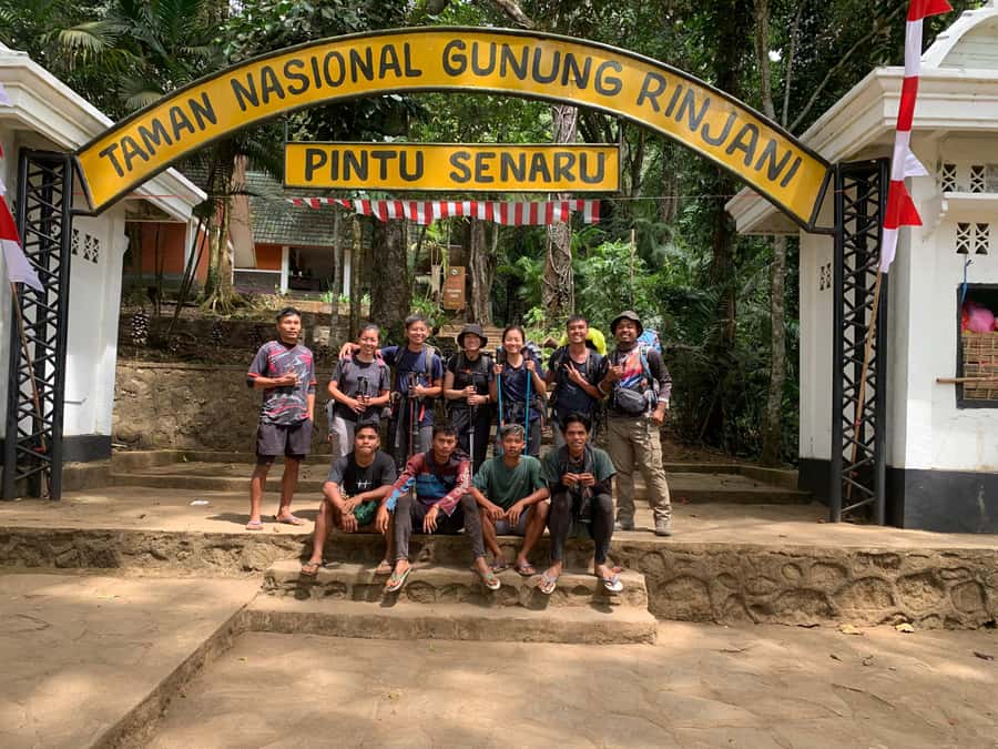 Mount Rinjani 2-Day Trek to Senaru Crater Rim - The final climb to 2,641 meters