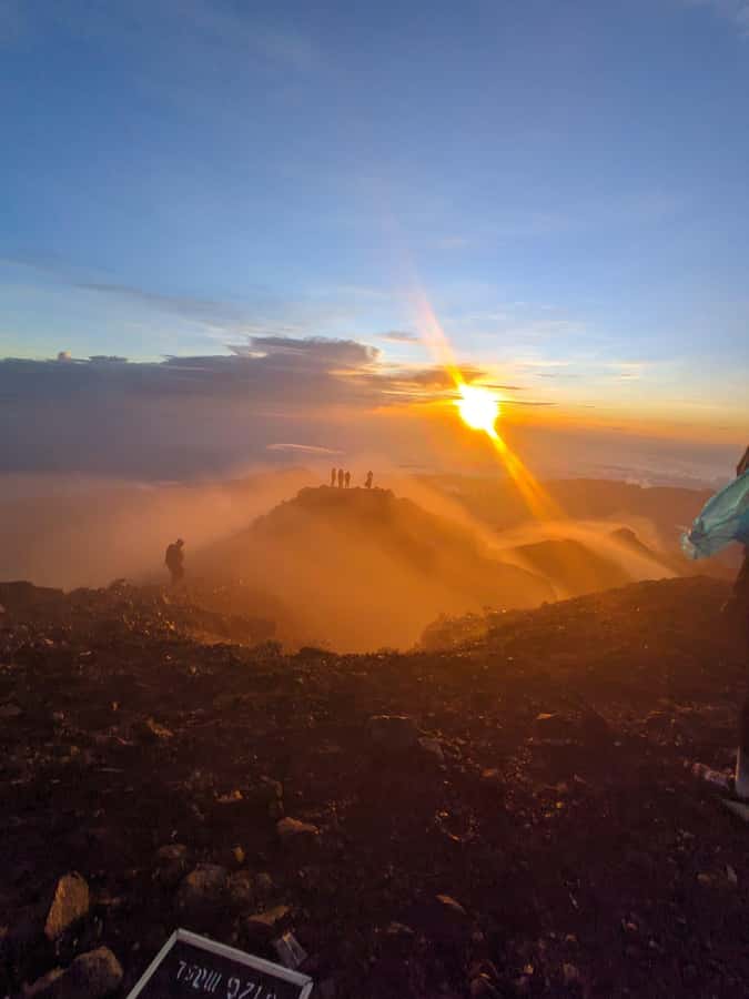 Mount Rinjani: 2D/1N Trekking To Sembalun Or Senaru Views - Back to the crater rim, then down to Sembalun