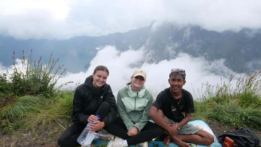 Mount Rinjani Trekking 2D/1N Summit Sunrise & Sunset Views - Key points at a glance