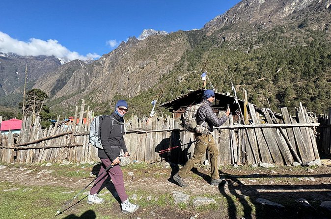 Mt. Kanchenjunga South to North Base Camp Trekking - Days 11 and 12: Reaching the south base camp area