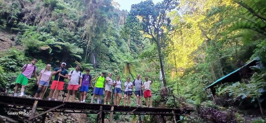 Munduk Jungle Trek to Banyumala & Pucak Manik – Private - The plantation paths around Jalan Tirta Kuning