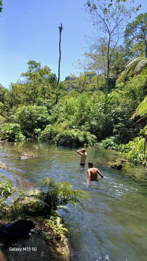 Munduk Jungle Trek to Banyumala & Pucak Manik – Private - What to wear for a wet, uneven hike