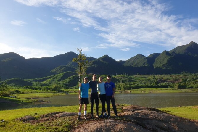 My Son sanctuary and mountain trekking - Breakfast before the forest paths