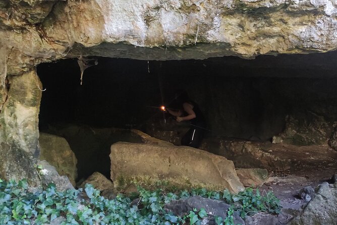 Nature Reserve ,Trekking Eco Tour in Iblei National Park - Noto Antica: a ruined city with many pasts