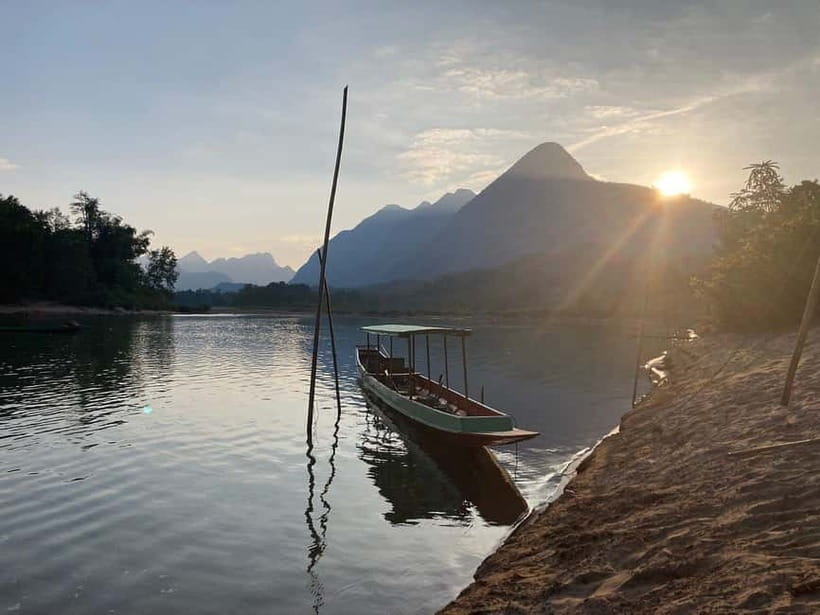 Nong Khiaw: 2-Day Trekking,Hmong village,Home Stay&Kayaking - Tad Mork Waterfall and the trek back to the river