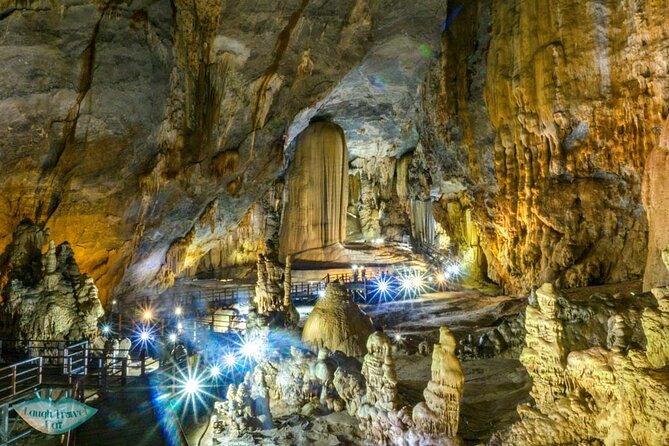 One Day caving and Trekking Phong Nha - Ke Bang - The afternoon trail back to the Ho Chi Minh Road