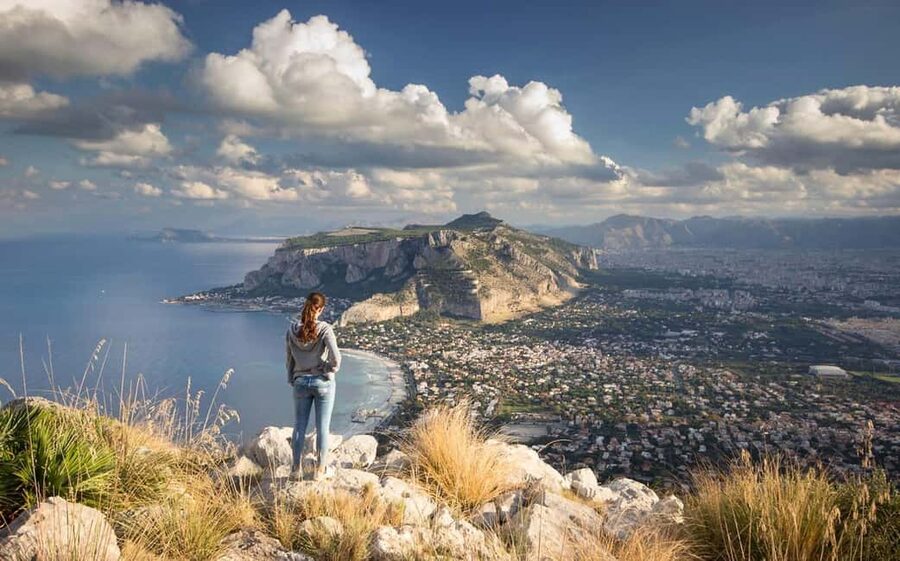 Palermo: Monte Gallo Trekking Tour with Picnic - Who should book this Monte Gallo outing?