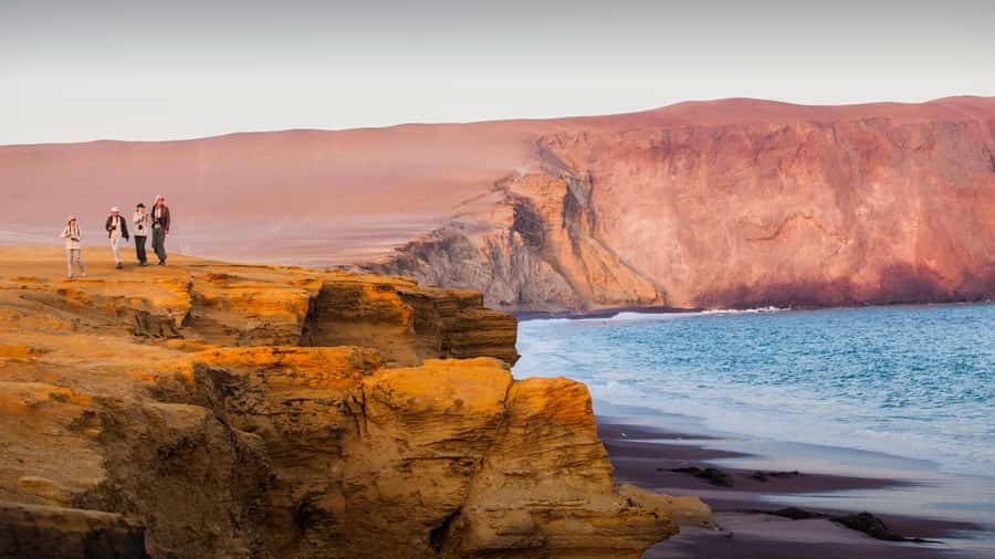 PARACAS|| Sunset trekking in the Paracas National Reserve - Meeting in Paracas at 14:45