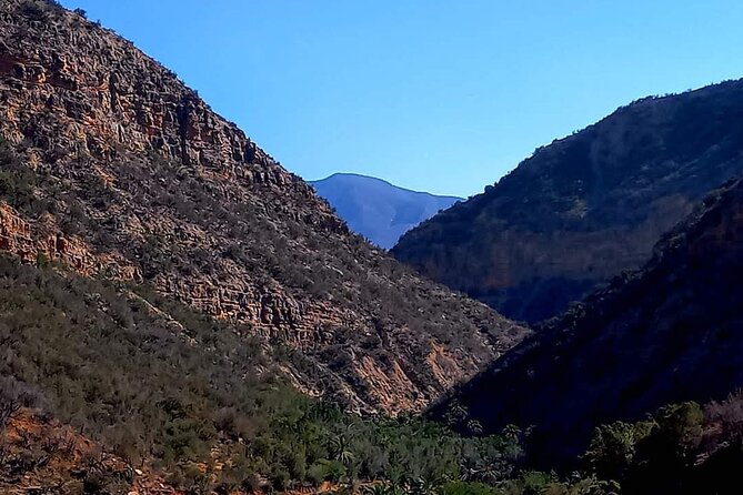 Paradise Valley Trekking - Entering Paradise Valley after the 35-kilometer drive